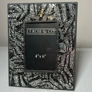 New J.T. Rose Frame 4" x 6" Black Silver Glass Table Top